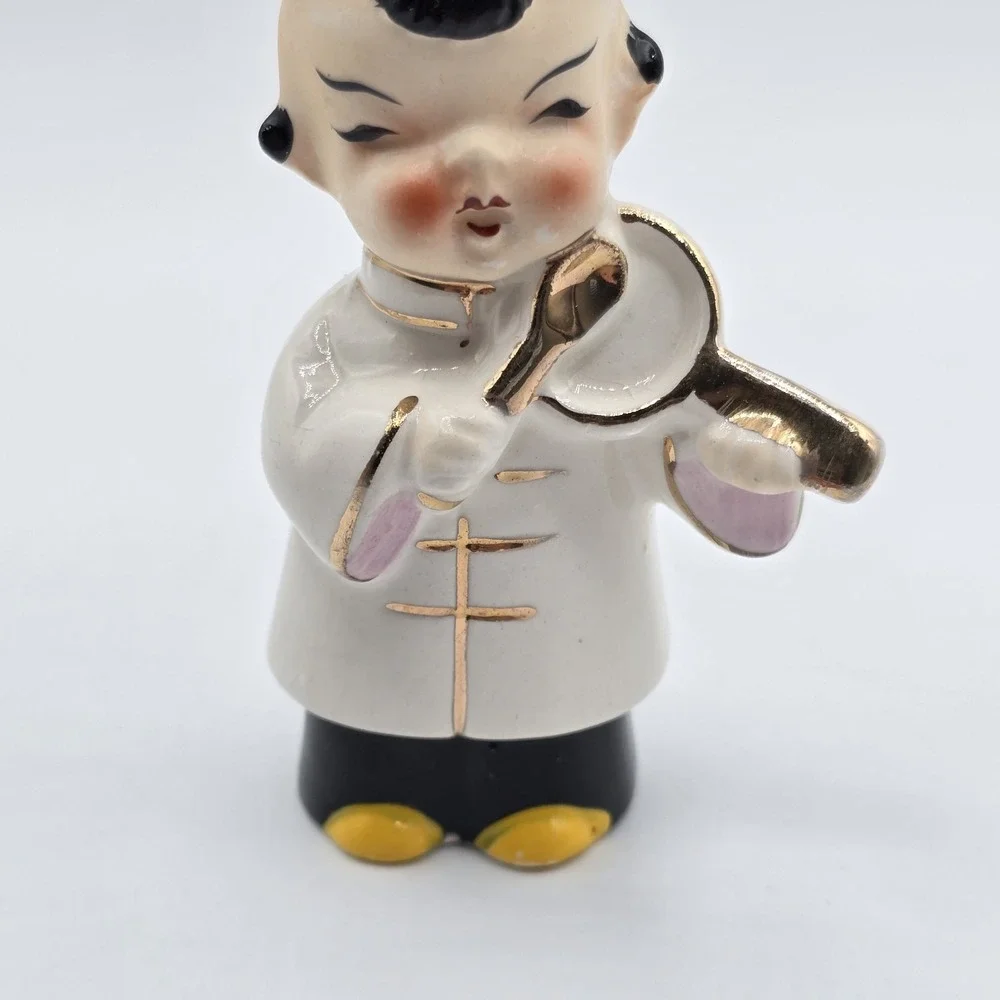 Vtg Chef Japan salt and pepper shakers Single Small Kitschy‎ Asian Chinese